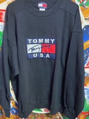 Vintage Tommy Hilfiger Crewneck Sweatshirt